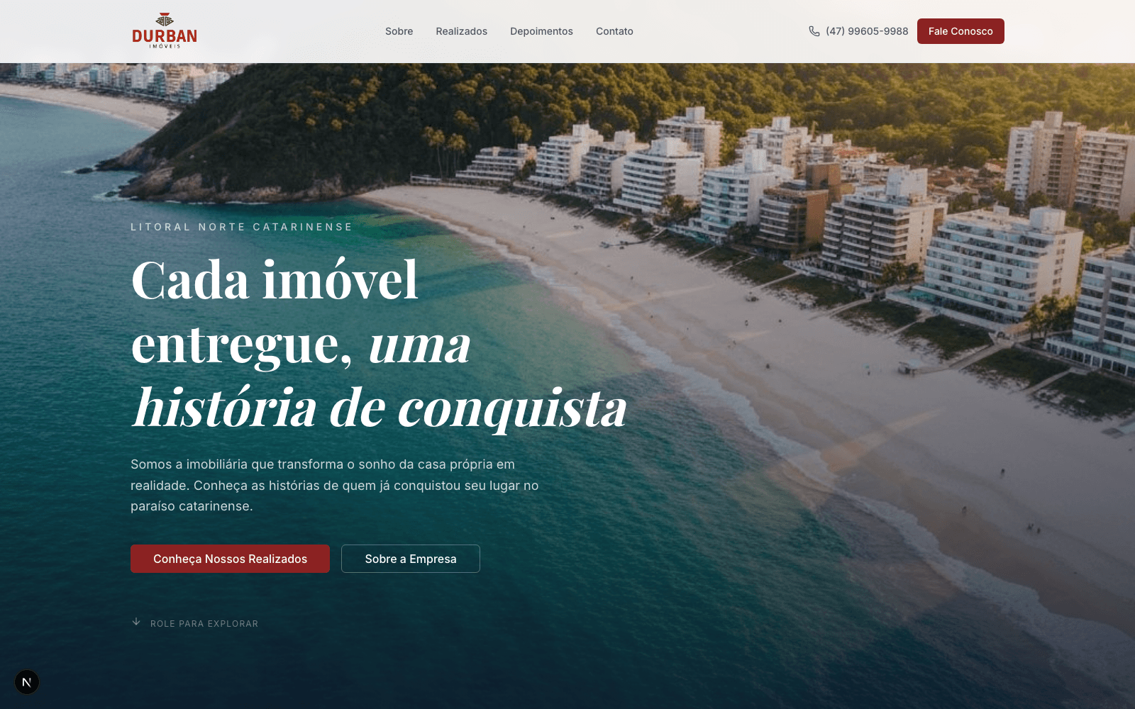 Página inicial do site da Durban Imóveis com vista aérea do litoral catarinense